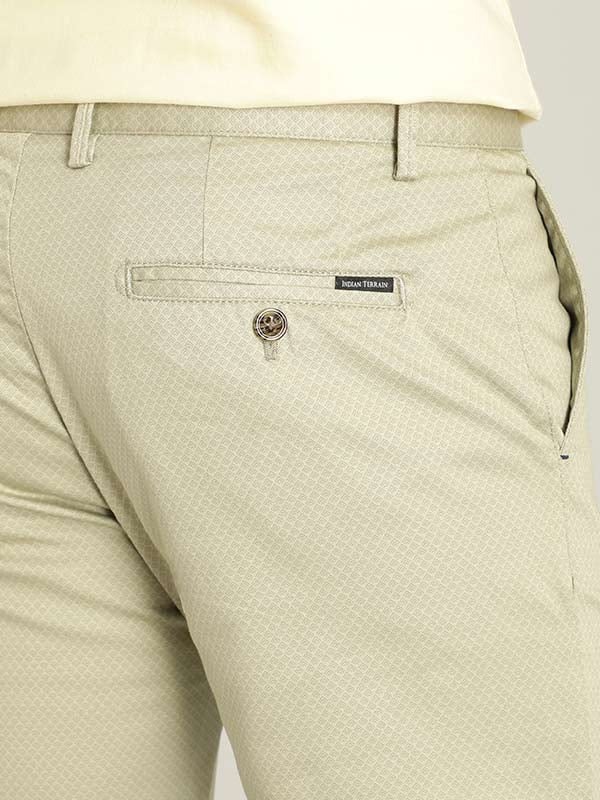 Indian Terrain Men's Slim Fit Self Design Green Trousers